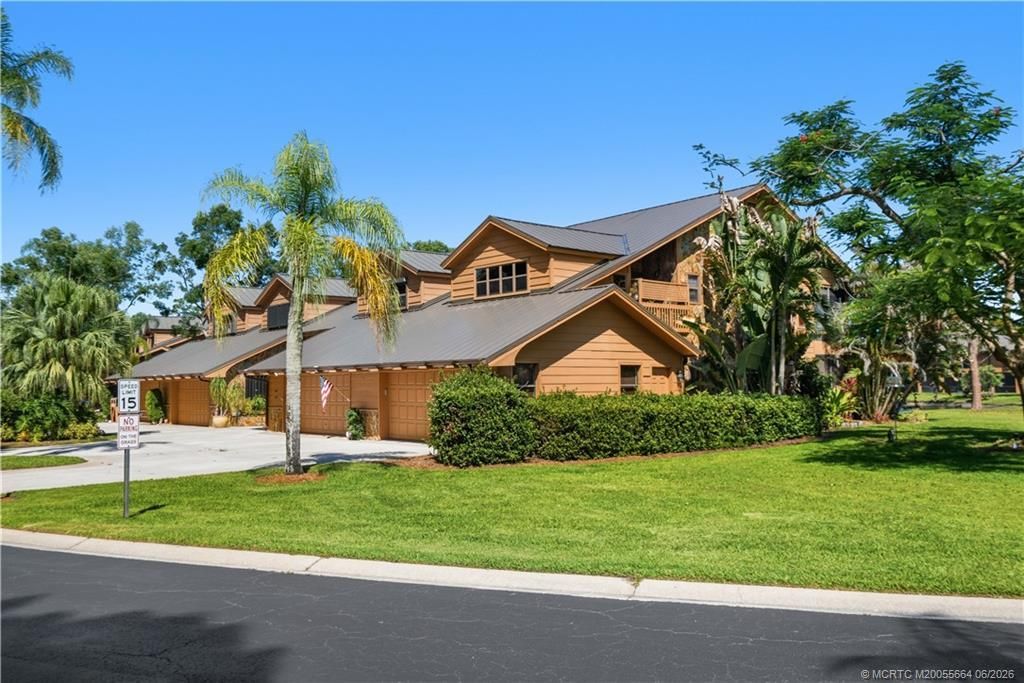 102 SE Crestwood Circle , Stuart, FL 34997 Photo