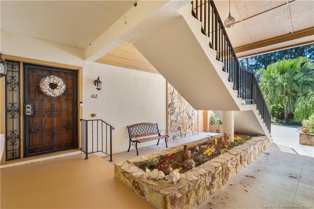 102 SE Crestwood Circle , Stuart, FL 34997 Photo
