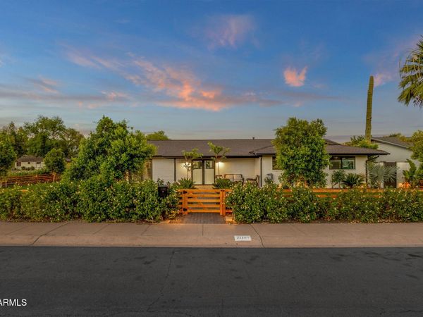 3041 N 49TH Court, Phoenix, AZ 85018
