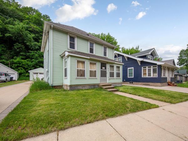 413 Glenwood Avenue, Mankato, MN 56001