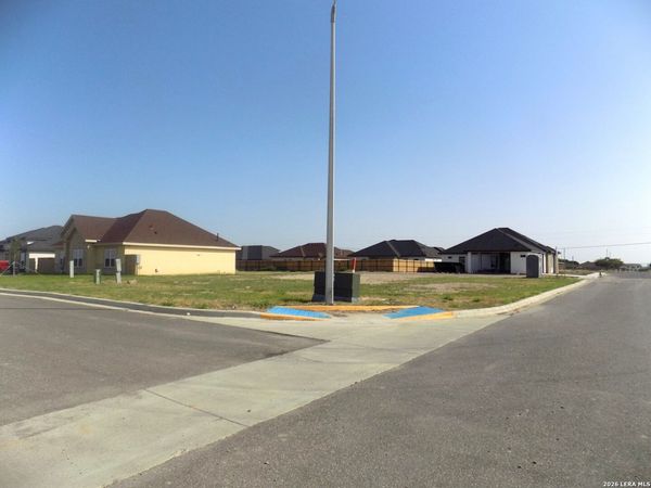 3298 ETHEL DR, Eagle Pass, TX 78852