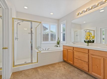 3264 Rock Creek Way, Roseville, CA 95747 Photo