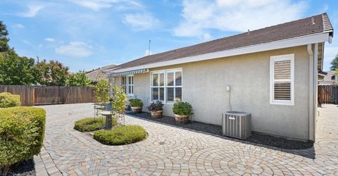 3264 Rock Creek Way, Roseville, CA 95747 Photo