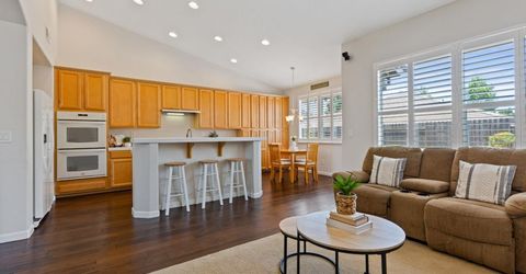 3264 Rock Creek Way, Roseville, CA 95747 Photo