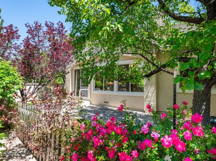 1690 Caughlin Creek Road, Reno, NV 89519 Photo