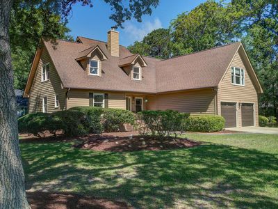 667 Serotina Court, Mount Pleasant, SC 29464