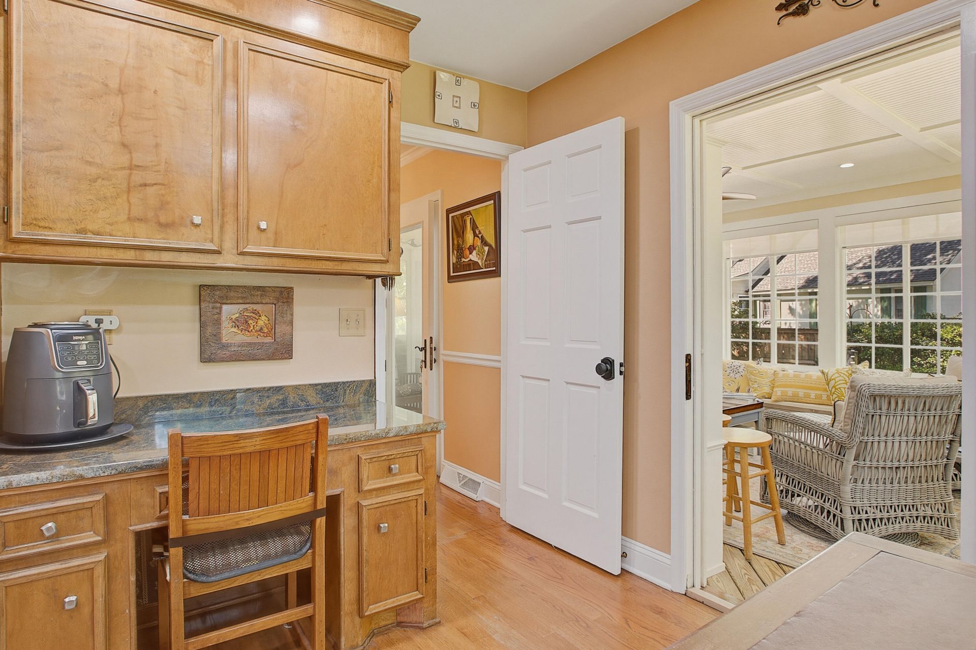 667 Serotina Court Photo 25