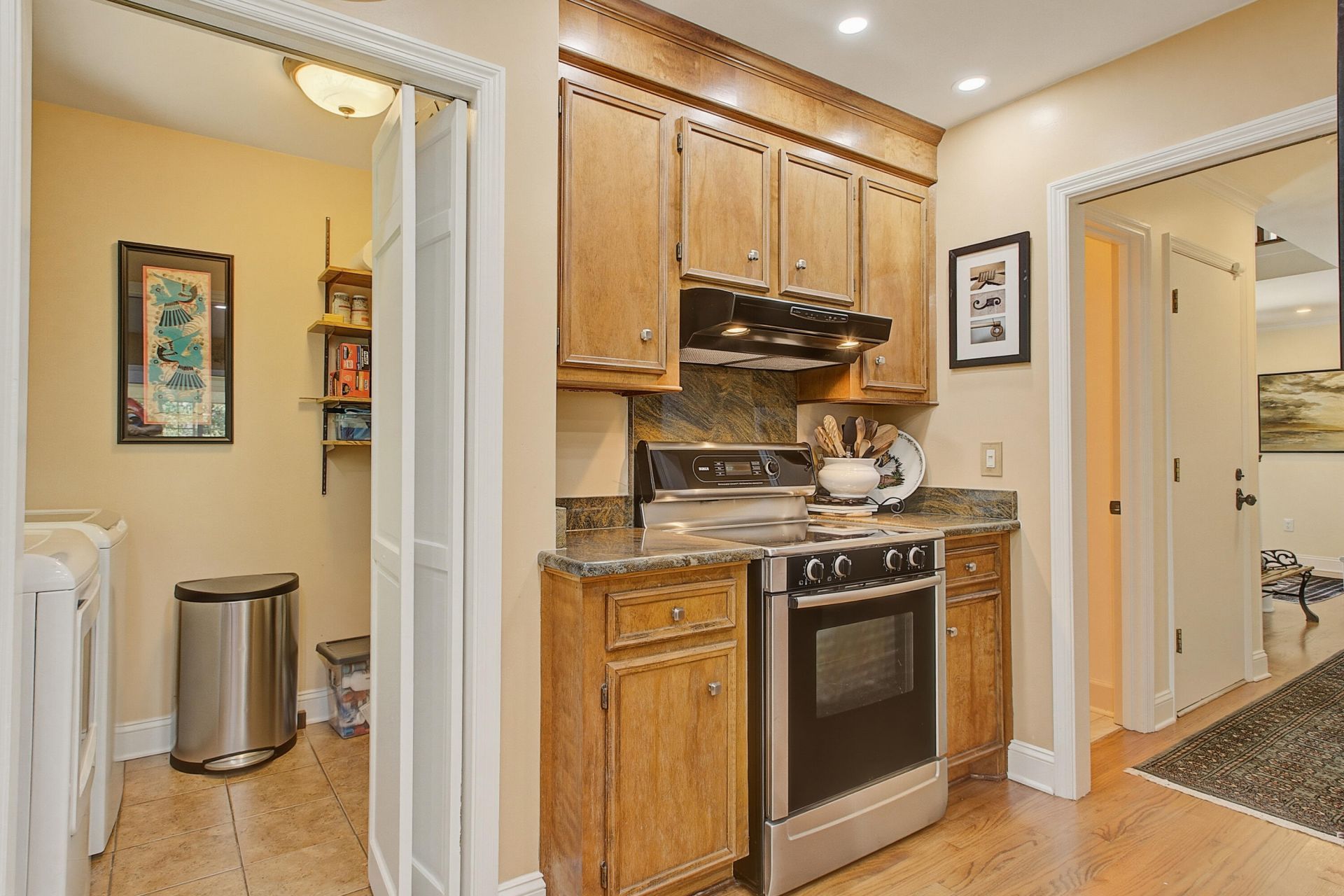 667 Serotina Court Photo 29
