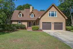 667 Serotina Court photo 4