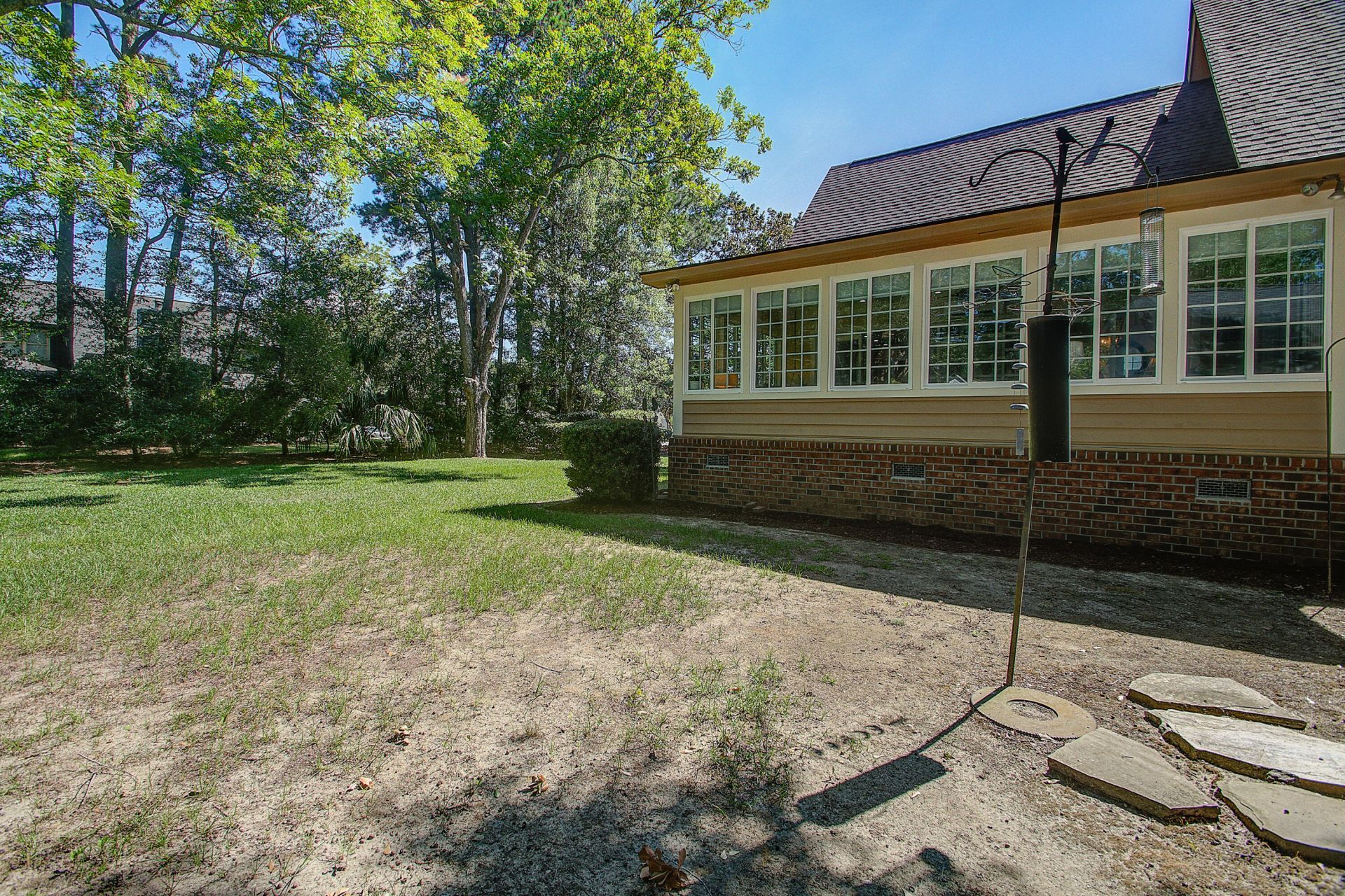 667 Serotina Court Photo 46