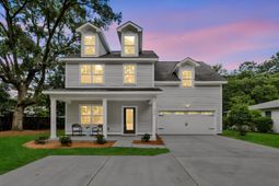 1575 Brownswood Road photo 4
