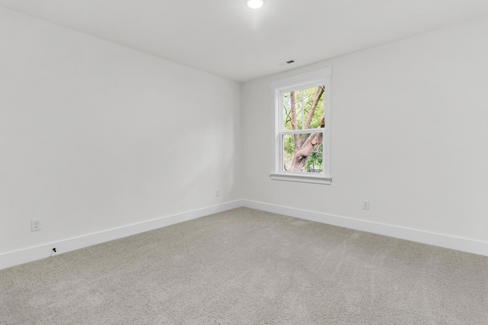 1575 Brownswood Road Photo 23