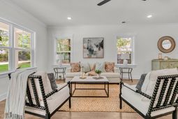 1575 Brownswood Road photo 4