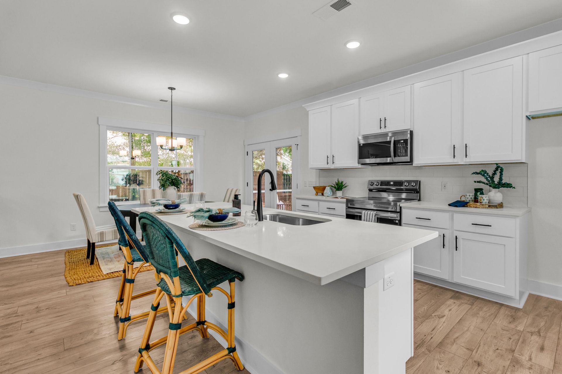 1575 Brownswood Road Photo 7