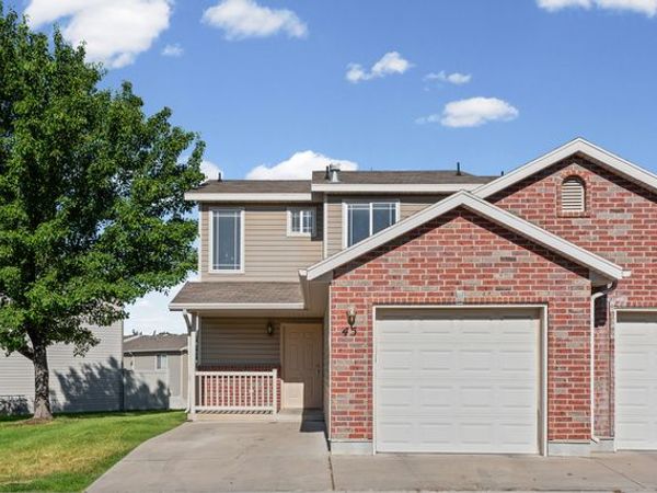 652 W 800 N, Unit 45, Clinton, UT 84015