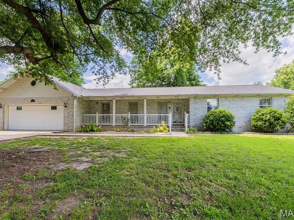 310 Park Street , Campbell, MO 63933
