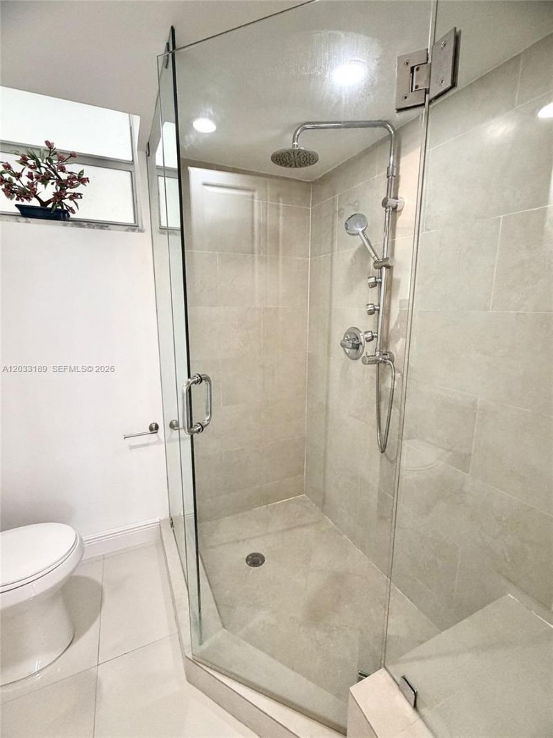 3030 Marcos Dr, Unit T314, Aventura, FL 33160 Photo