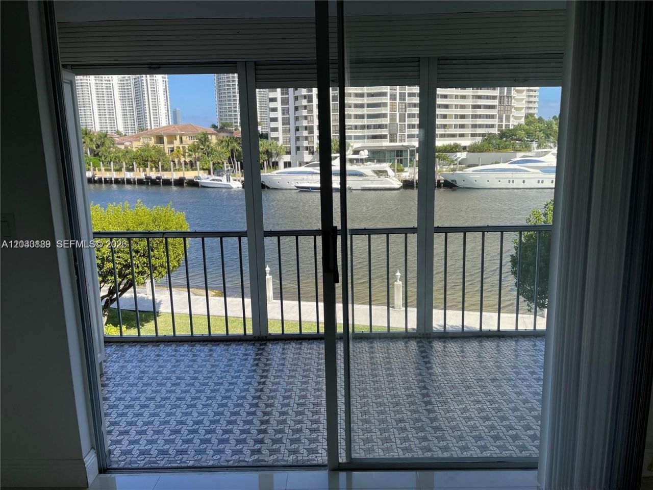 3030 Marcos Dr, Unit T314, Aventura, FL 33160 Photo
