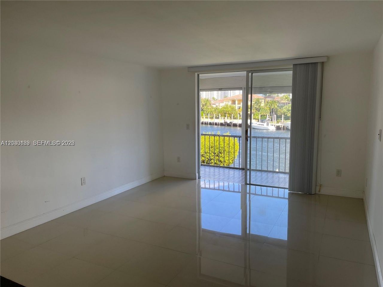 3030 Marcos Dr, Unit T314, Aventura, FL 33160 Photo