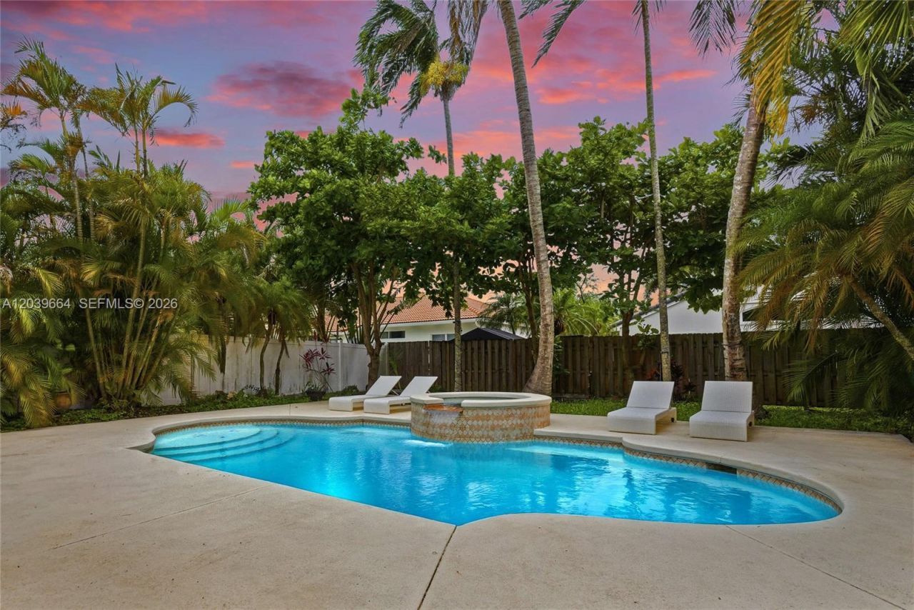 19185 NW 22nd St, Pembroke Pines, FL 33029 Photo