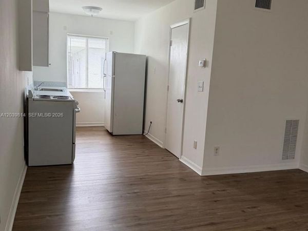 660 NE 88th Ter , Unit 9, Miami, FL 33138