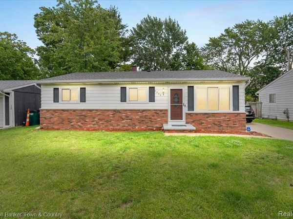 5309 Granger Drive, Lansing, MI 48911