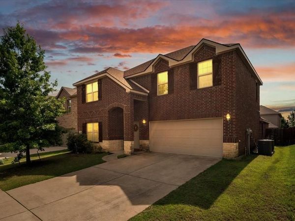 1820 Christopher Creek Drive, Little Elm, TX 75068