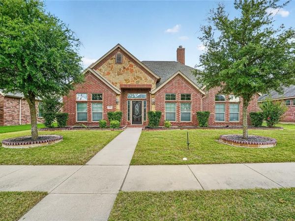 1500 Wren Street, DeSoto, TX 75115