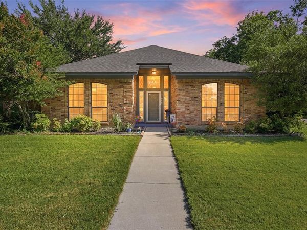 7212 Big Bear Lake Drive, Arlington, TX 76016