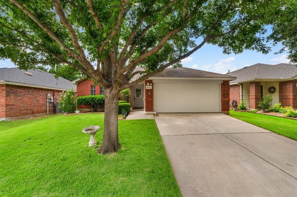 8421 Cactus Flower Drive, Fort Worth, TX 76131 Main Photo
