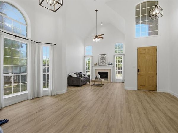 2815 Bur Oak Drive, Flower Mound, TX 75028