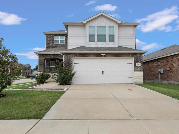 1051 Spofford Drive, Forney, TX 75126