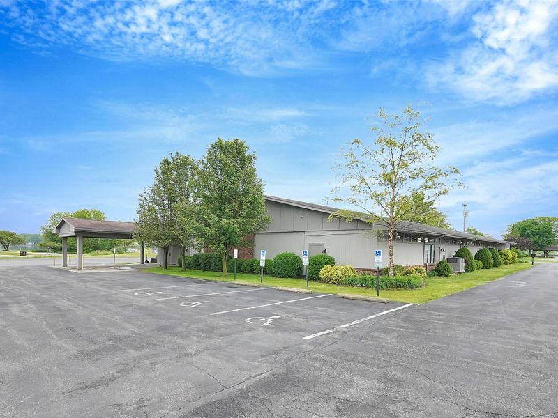 1300 E Choctaw Drive, London, OH 43140 Photo 55