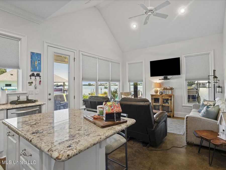 Property Image 63