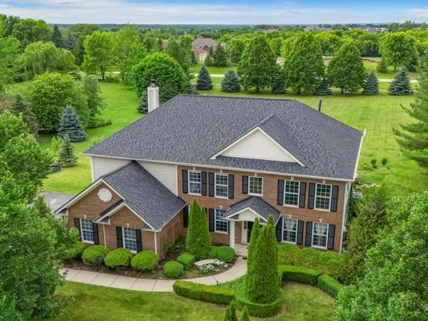 37W226 Baker Hill Court, St. Charles, IL 60175