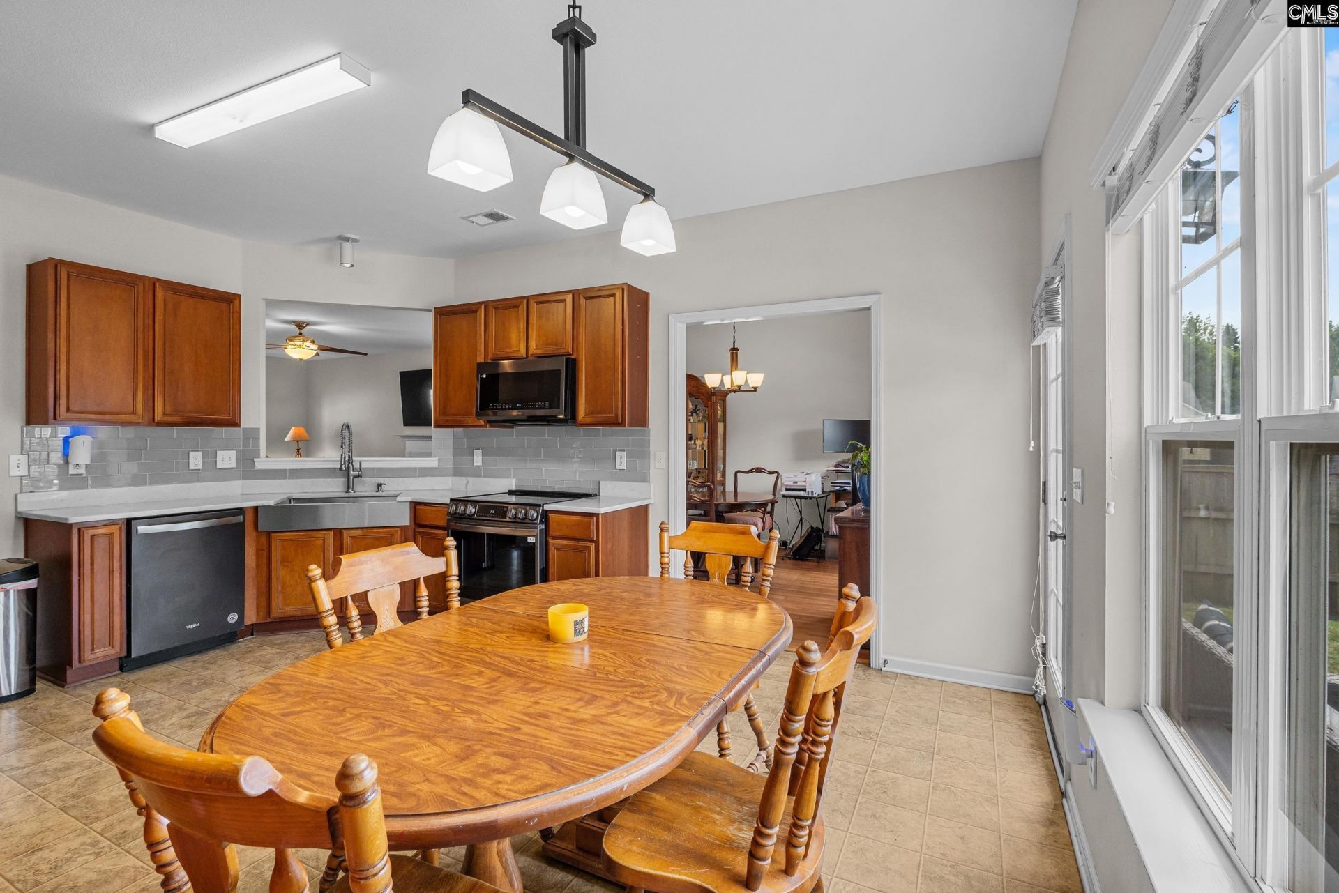 111 Arbor Springs Drive Photo 12