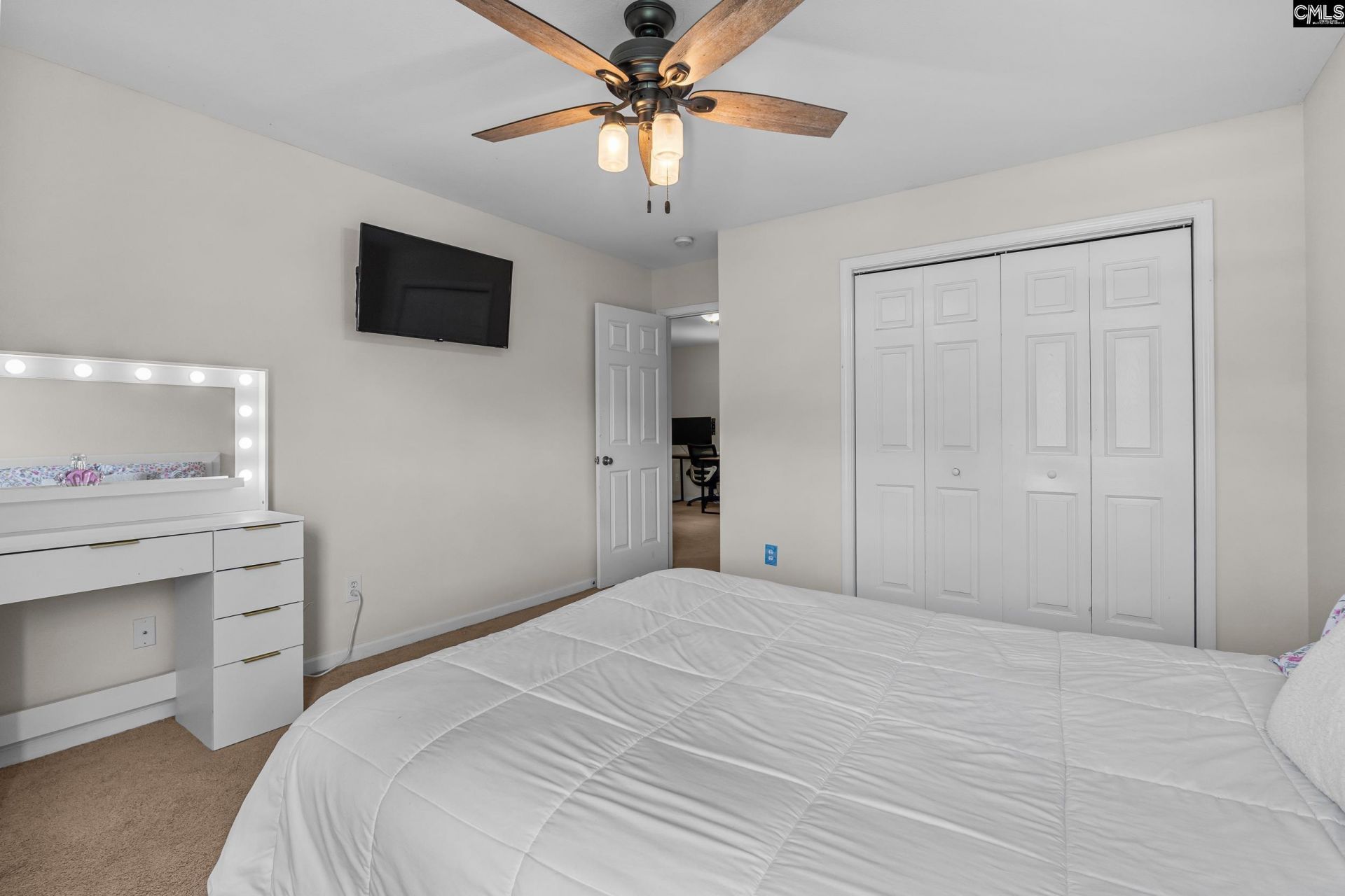 111 Arbor Springs Drive Photo 28