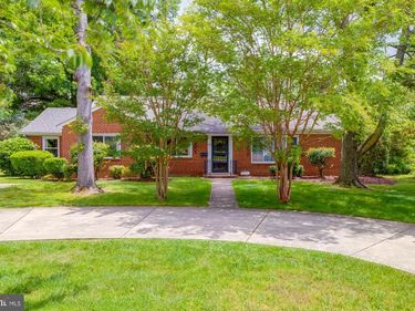 1947 ARLINGTON RIDGE ROAD, ARLINGTON, VA 22202