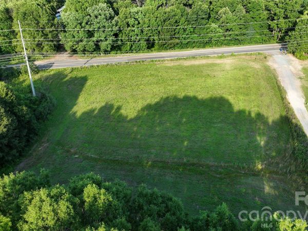 1 Poplin Road , Monroe, NC 28110