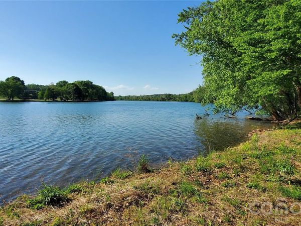 795 Elk Shoals Church Loop , Stony Point, NC 28678