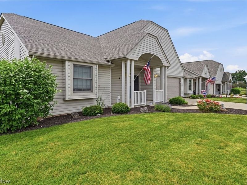 853 Beverly Avenue, Canal Fulton, OH 44614 Photo 2