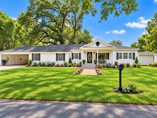 5211 Border Drive S, Mobile, AL 36608