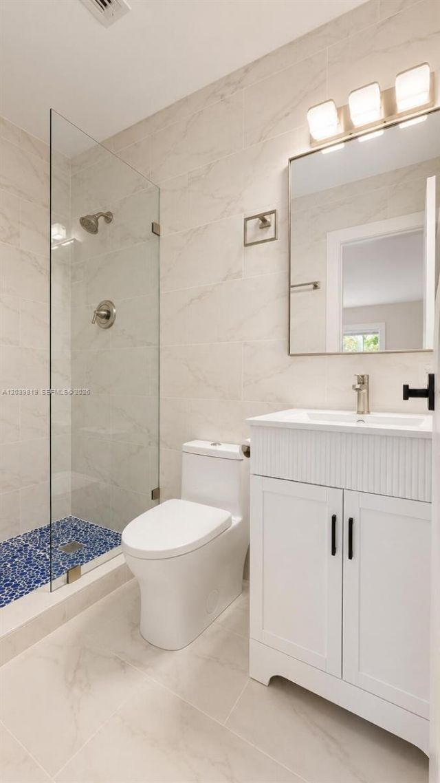 1155 Hayes St , Hollywood, FL 33019 Photo