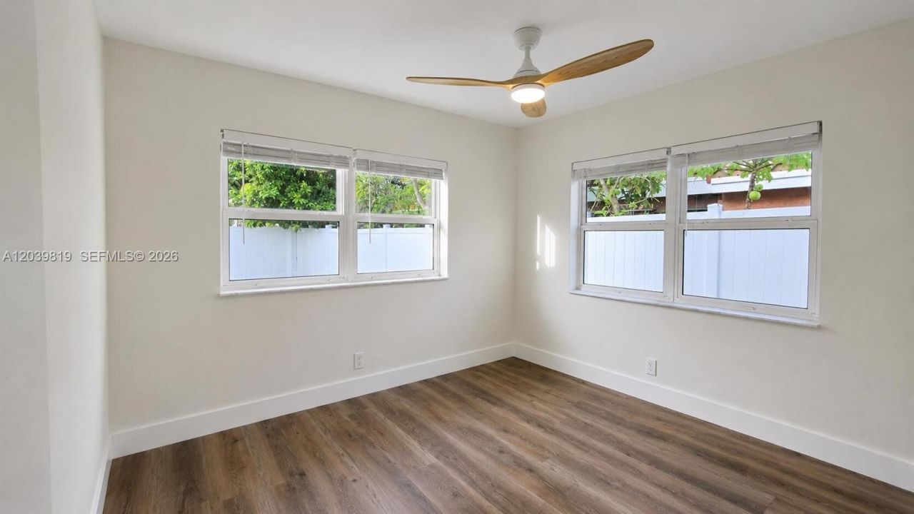 1155 Hayes St , Hollywood, FL 33019 Photo