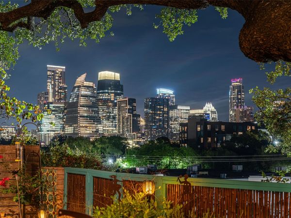 1300 Bluff ST , Austin, TX 78704