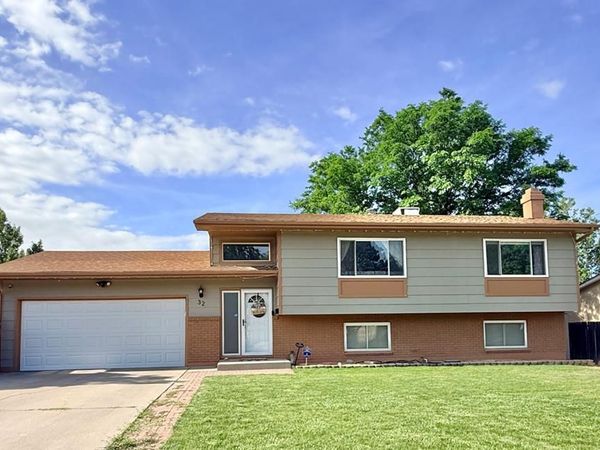 32 Apollo Lane, Pueblo, CO 81001