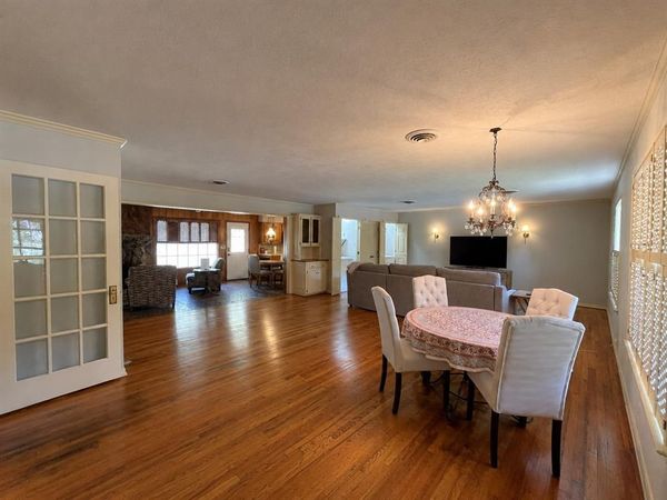 2615 Glenwood Lane, Denton, TX 76209