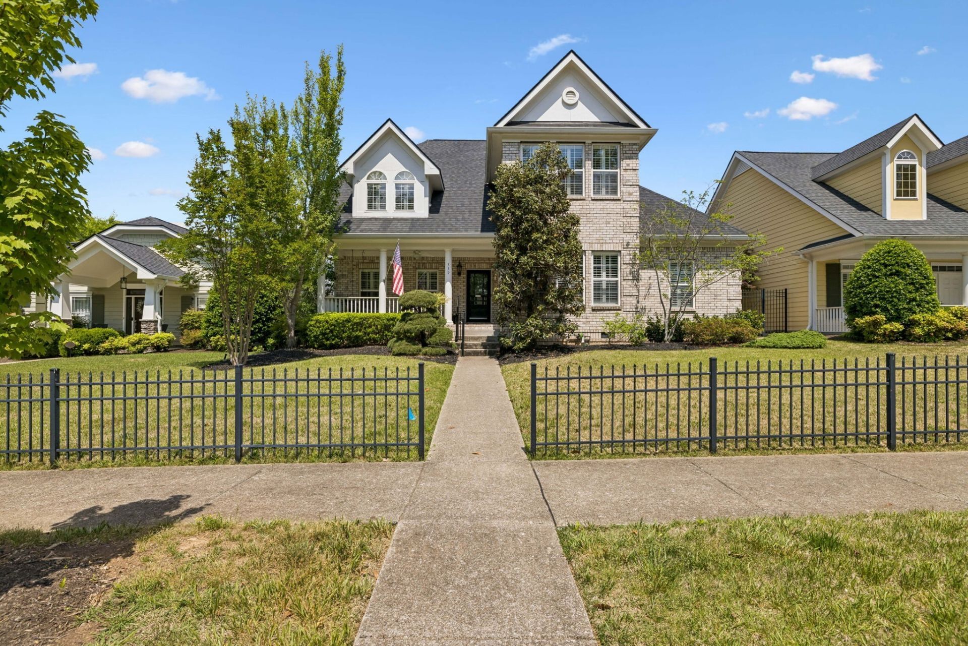 339 Rosebud Cir, Franklin, TN 37064 Main Photo
