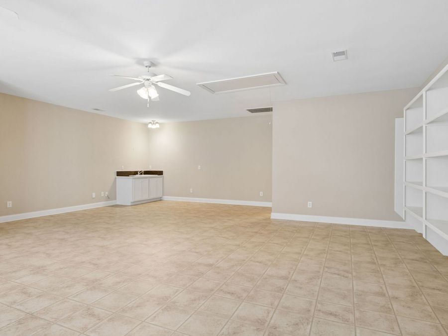 Property Image 81