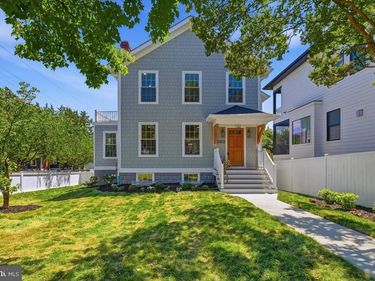 2602 WASHINGTON BOULEVARD, ARLINGTON, VA 22201